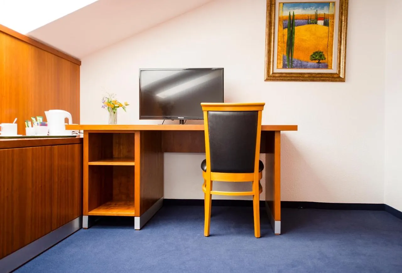 *** בית הארחה Pension Freiraum Guesthouse ברלין גרמניה
